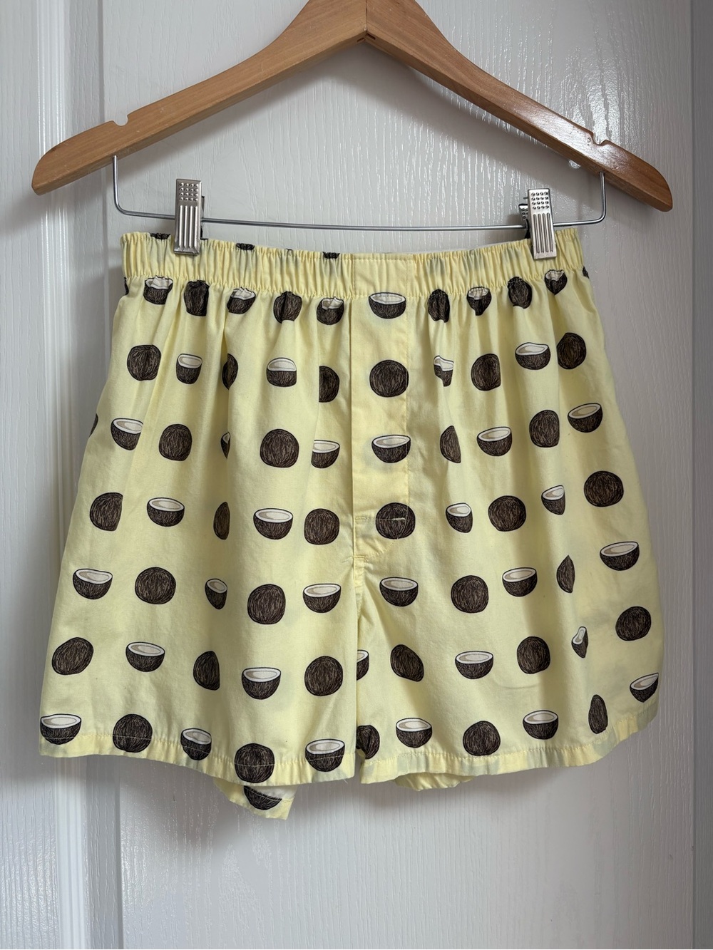 GAP Yellow Coconut-Print Elastic-Waist Women's Shorts (NWOT)